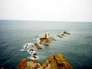 神威岩